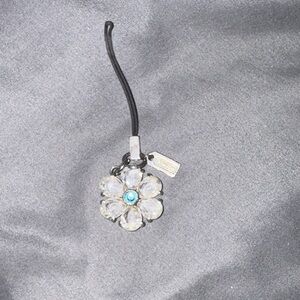 Coach Vintage Y2K mobile charm-Daisy crystal